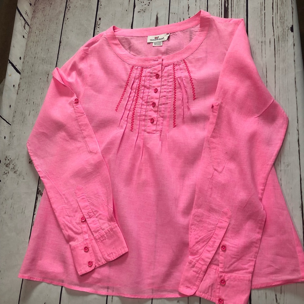 Vineyard Vines Top